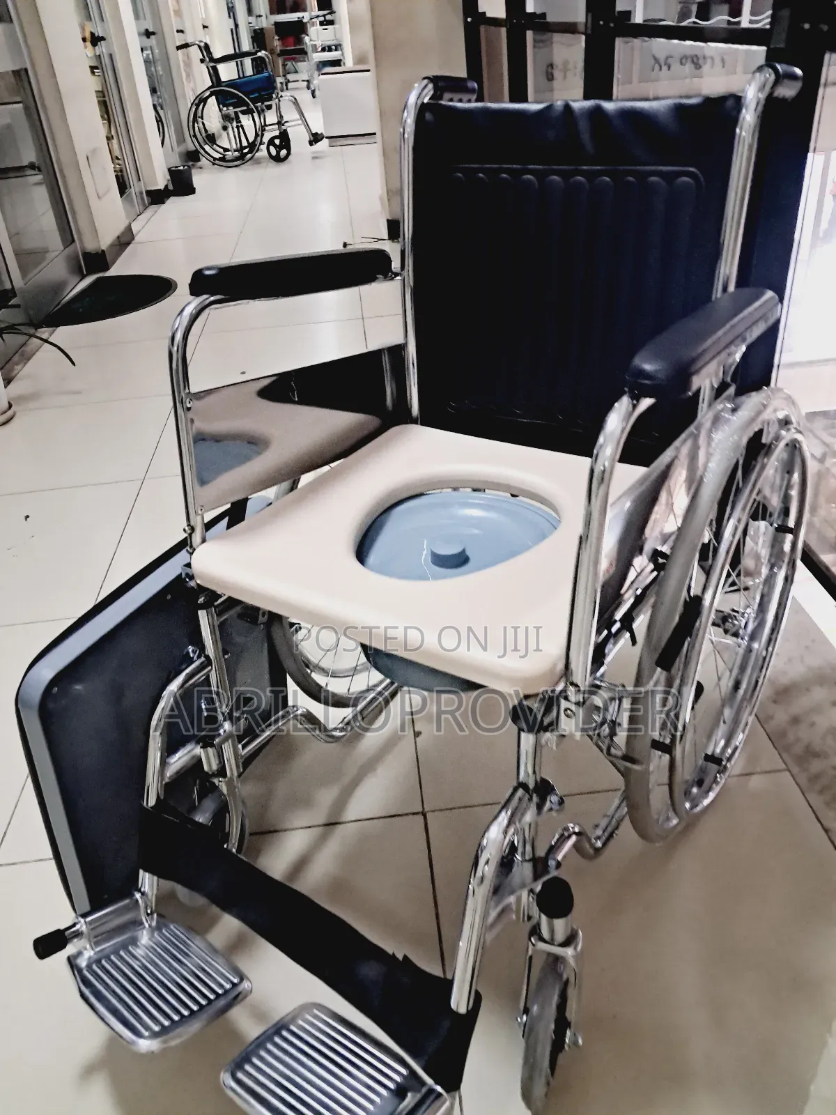 Toilet Wheelchair7wheelchair9wheelchair6wheelchair5wheelchai
