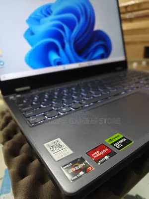 New Laptop Lenovo Legion 5 16GB AMD Ryzen 7 SSD 512GB