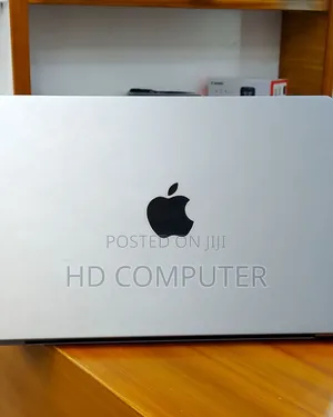 New Laptop Apple MacBook Pro 2021 M1 16GB Apple M1 Pro SSD 1T