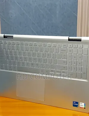 Photo - New Laptop Dell Inspiron 15 3521 16GB Intel Core I7 SSD 512GB