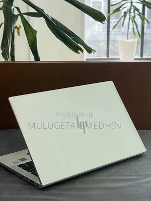 New Laptop HP EliteBook 830 16GB Intel Core I5 SSD 512GB