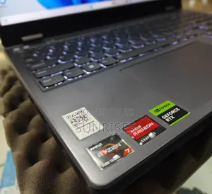 New Laptop Lenovo Legion 5 16GB AMD Ryzen 7 SSD 512GB