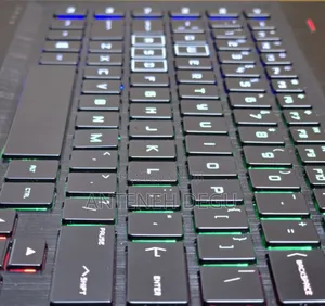 New Laptop HP Omen 15 16GB Intel Core I7 SSD 1T