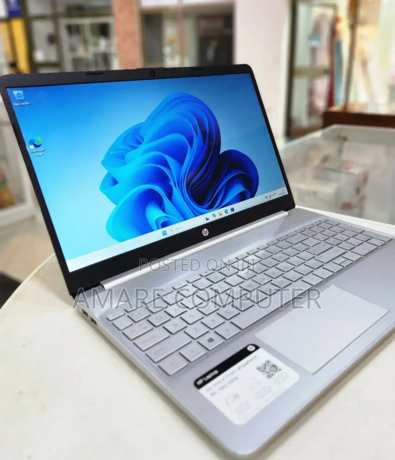 New Laptop HP Stream Notebook 16GB Intel Core I7 SSD 512GB