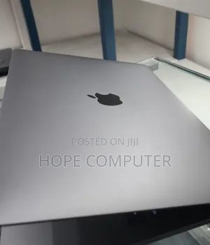 New Laptop Apple MacBook Pro 8GB Intel Core I5 SSD 128GB