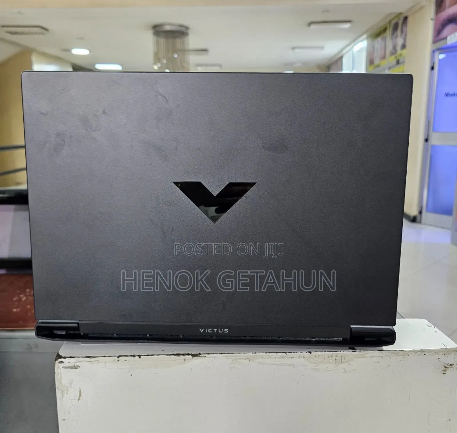 New Laptop HP Victus 15 16GB AMD Ryzen 7 SSD 1T