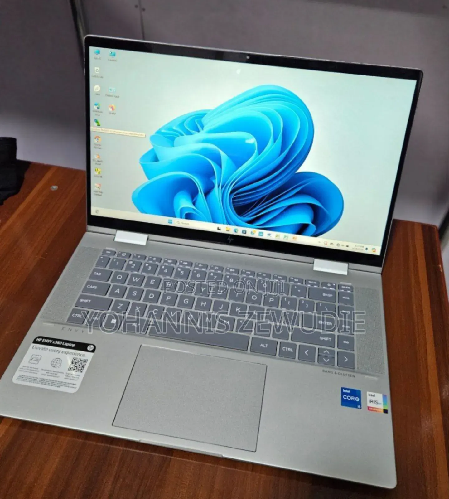 New Laptop HP Envy X360 8GB Intel Core I5 SSD 512GB