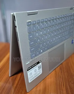 New Laptop HP Envy X360 8GB Intel Core I5 SSD 512GB