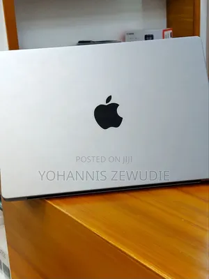 New Laptop Apple MacBook Pro M1 16GB Apple M1 Pro SSD 1T