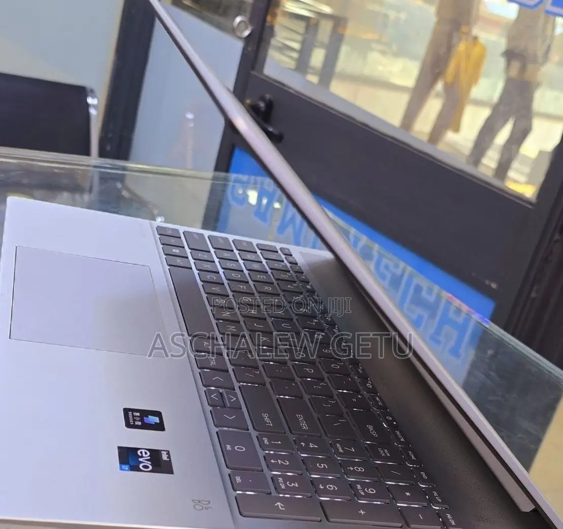 New Laptop HP Pavilion 15 16GB Intel Core I7 SSD 1T