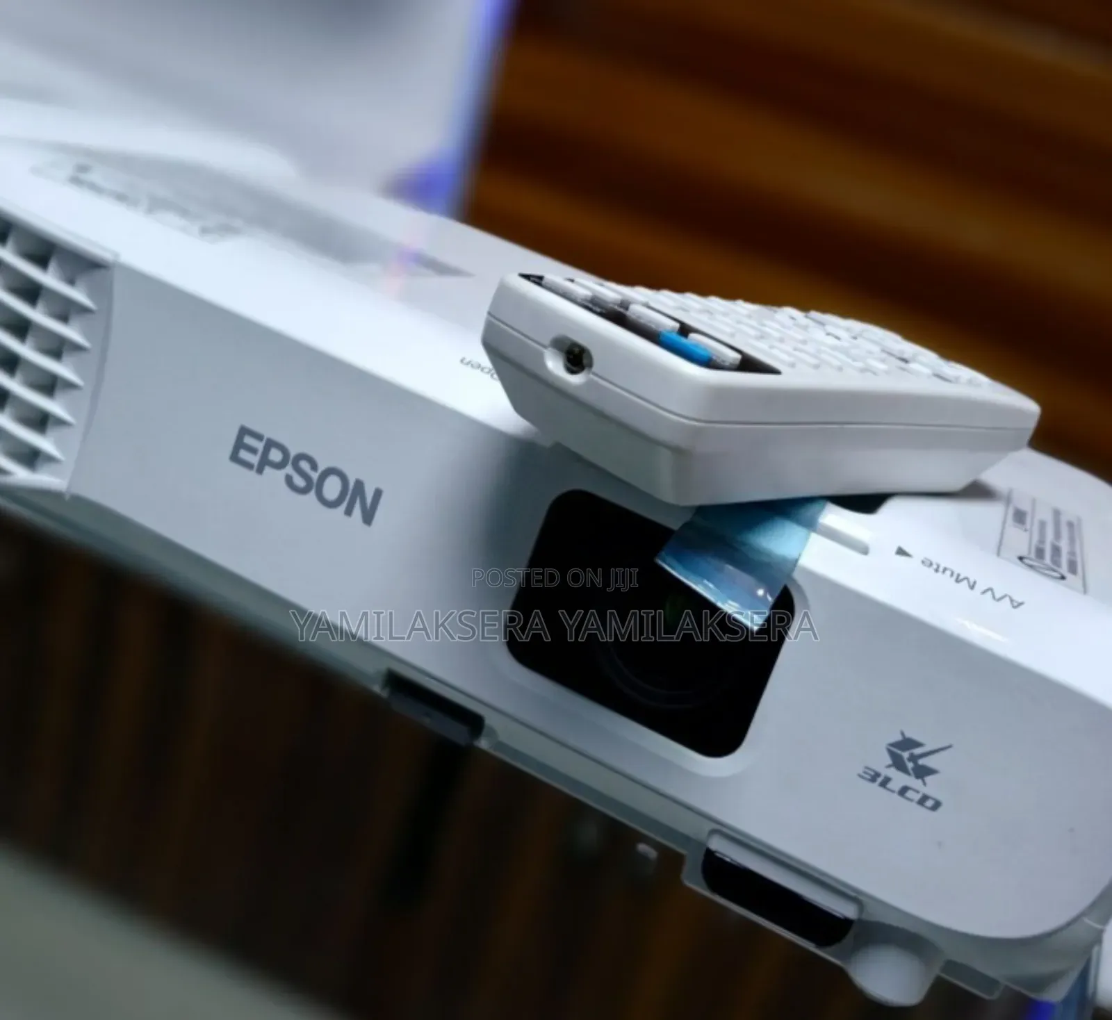 Eepson Projector