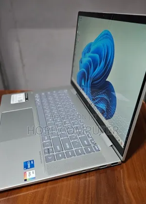 New Laptop HP Envy X360 8GB Intel Core I5 SSD 512GB