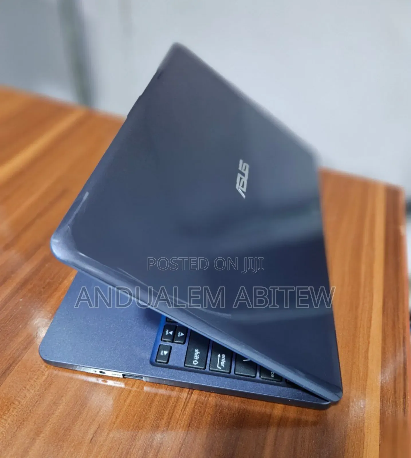 New Laptop Asus VivoBook 15 X505BA 4GB Intel Pentium SSD 32GB