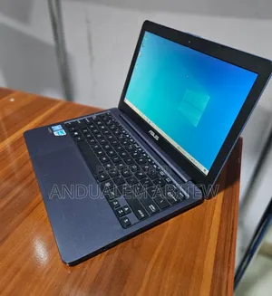 New Laptop Asus VivoBook 15 X505BA 4GB Intel Pentium SSD 32GB