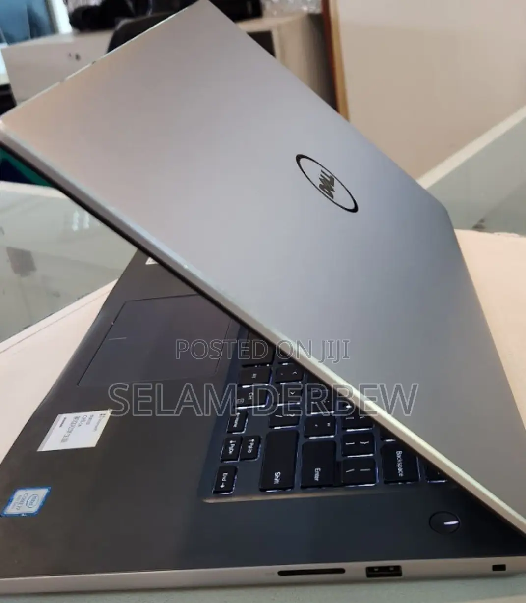 New Laptop Dell Inspiron 15 16GB Intel Core I7 HDD+SSD 256GB