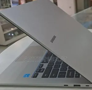 New Samsung Galaxy Book 2 4GB Qualcomm Snapdragon X Plus SSD 128GB