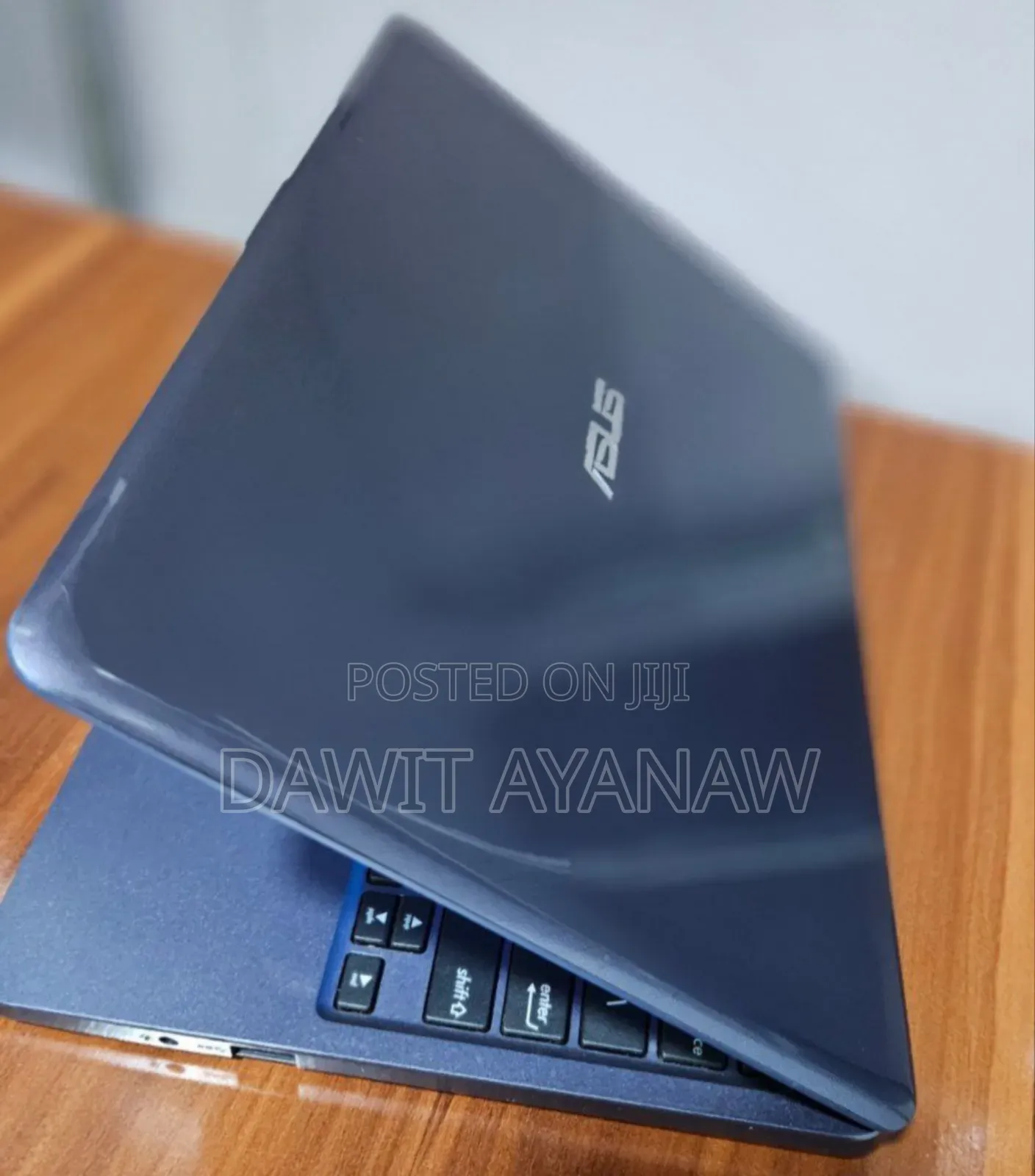 New Laptop Asus VivoBook 15 X505BA 4GB Intel Core 2 Quad SSD 32GB