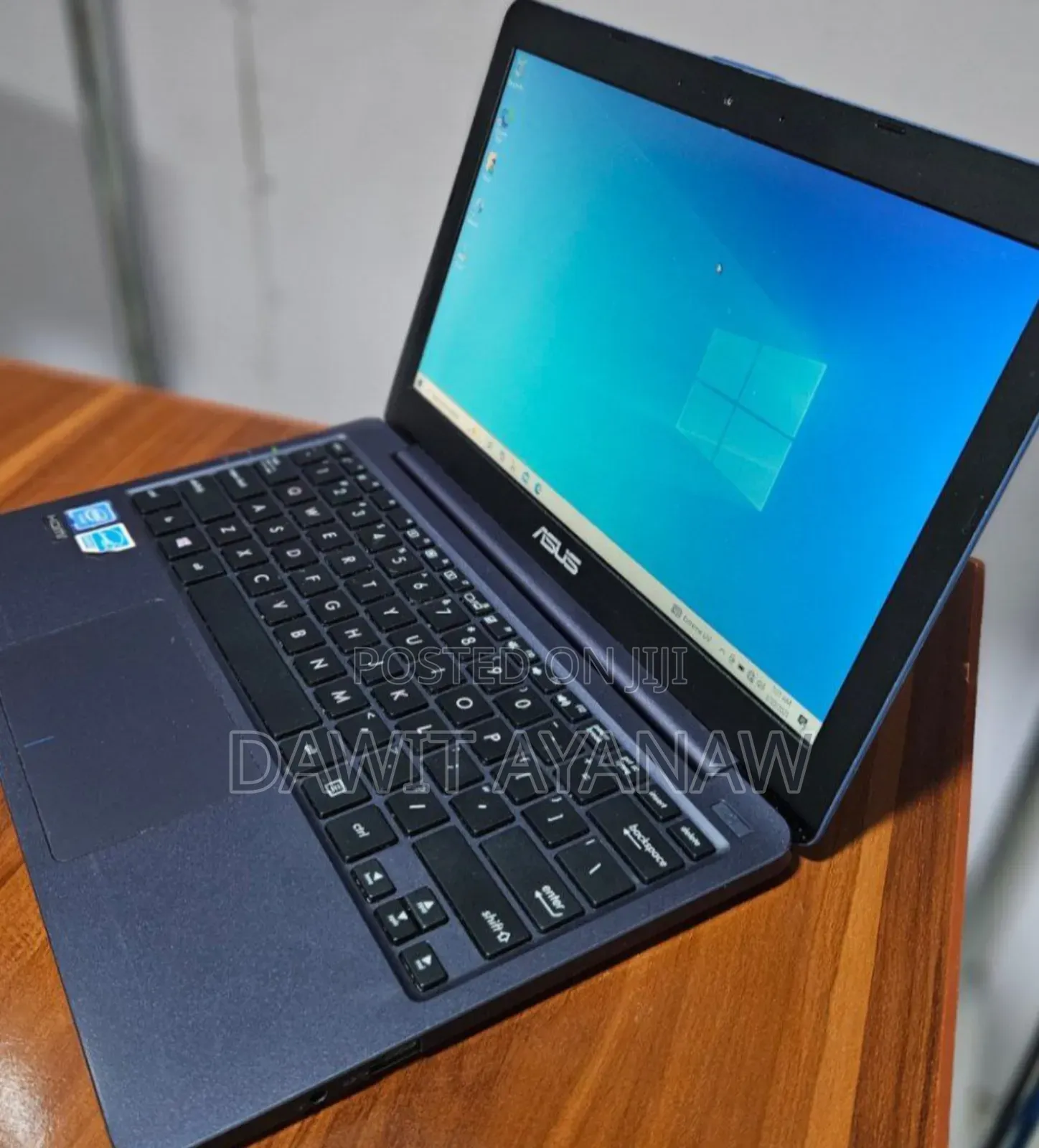 New Laptop Asus VivoBook 15 X505BA 4GB Intel Core 2 Quad SSD 32GB