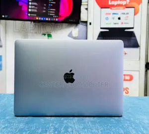 New Laptop Apple MacBook Pro 2019 8GB Intel Core I5 SSD 256GB