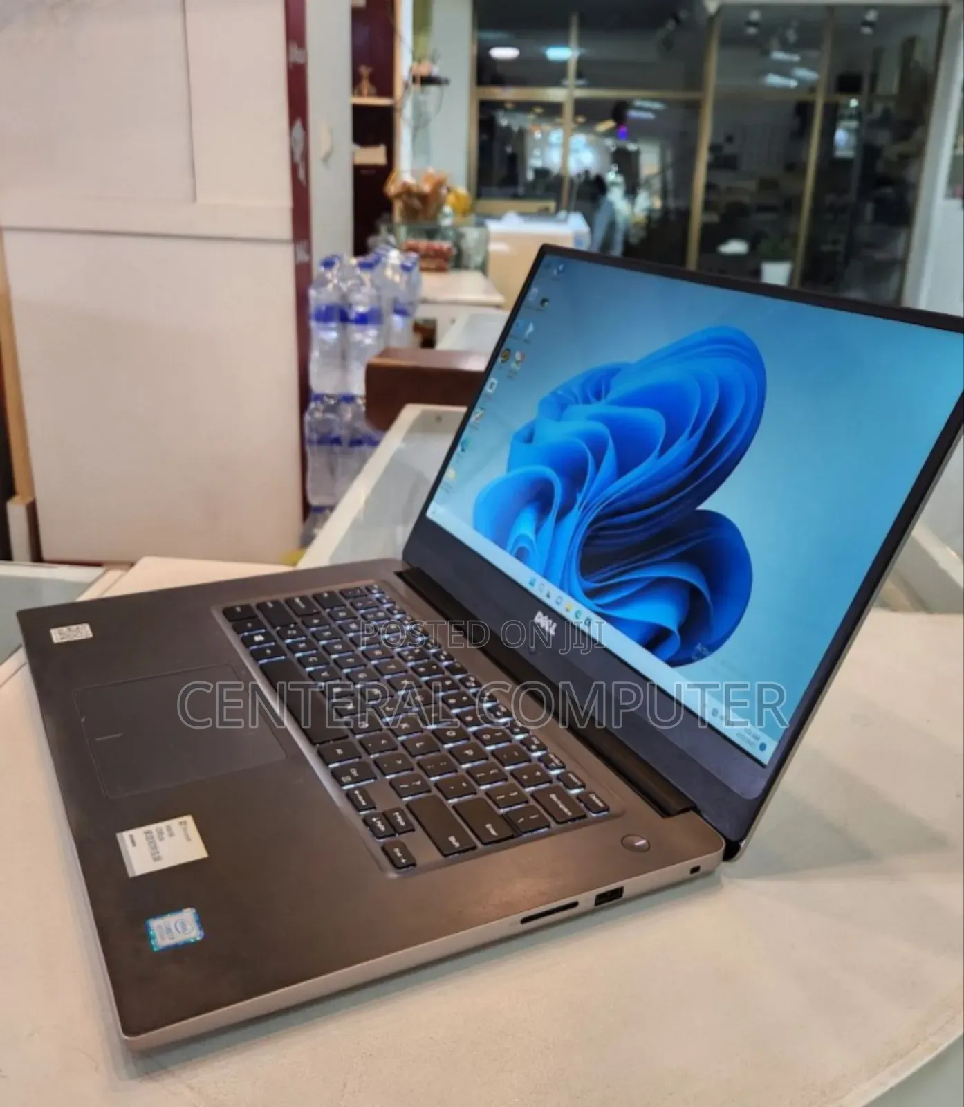 New Laptop Dell Inspiron 11 3148 16GB Intel Core I7 SSD 256GB