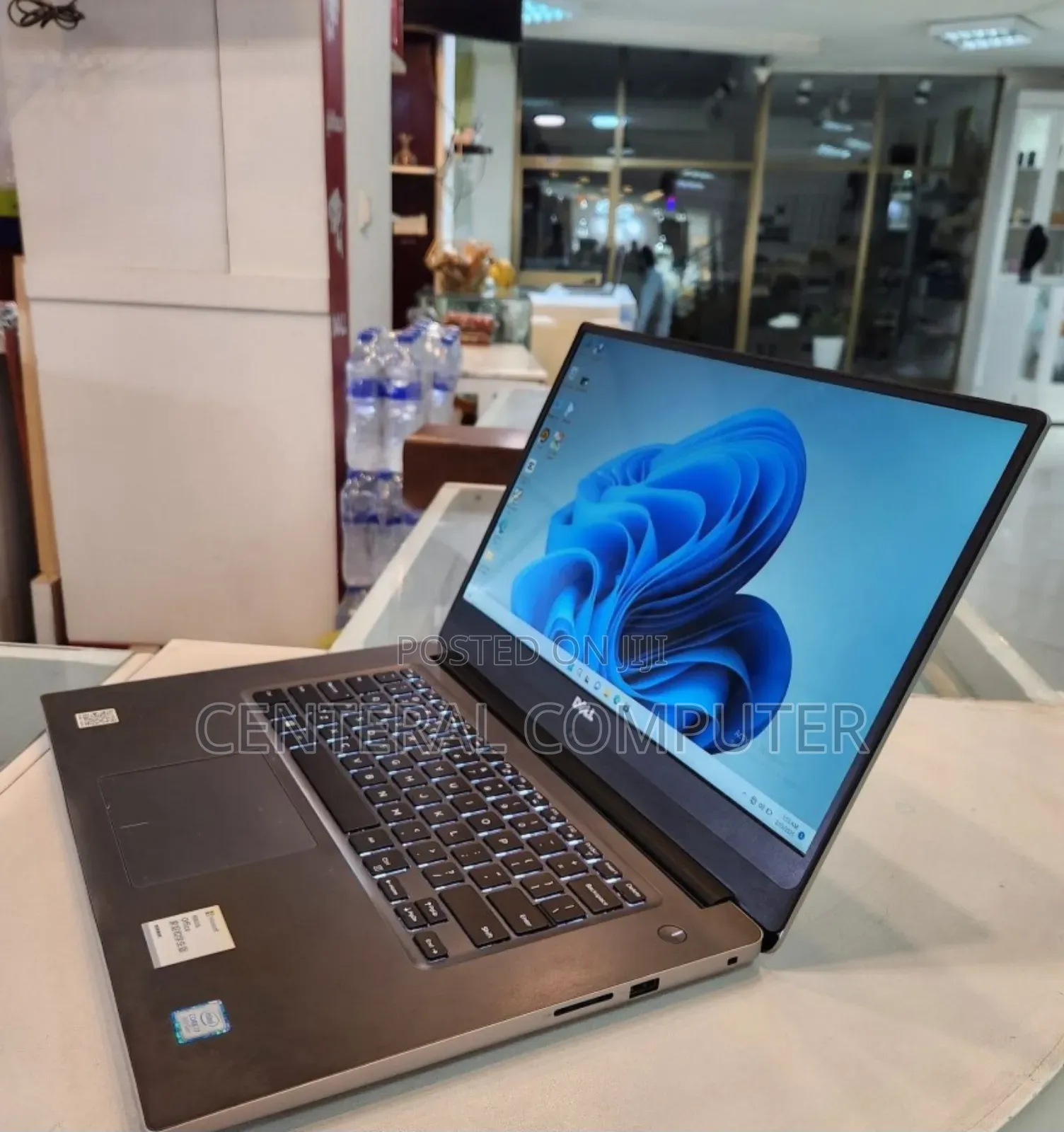 New Laptop Dell Inspiron 11 3148 16GB Intel Core I7 SSD 256GB