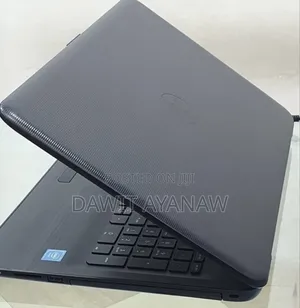 New Laptop HP 8GB AMD A6 SSD 500GB