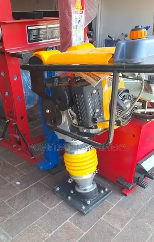 Compactor Robin Engine Tamping Rammer Jumping Hላይ መጠቅጠቃያ