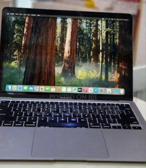 New Laptop Apple MacBook Air 2020 8GB Intel Core i3 SSD 256GB