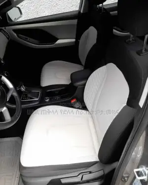 Hyundai Creta 2023 Silver