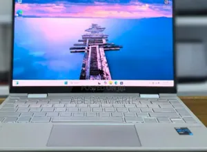 New Laptop HP Envy X360 8GB Intel Core I7 SSD 512GB