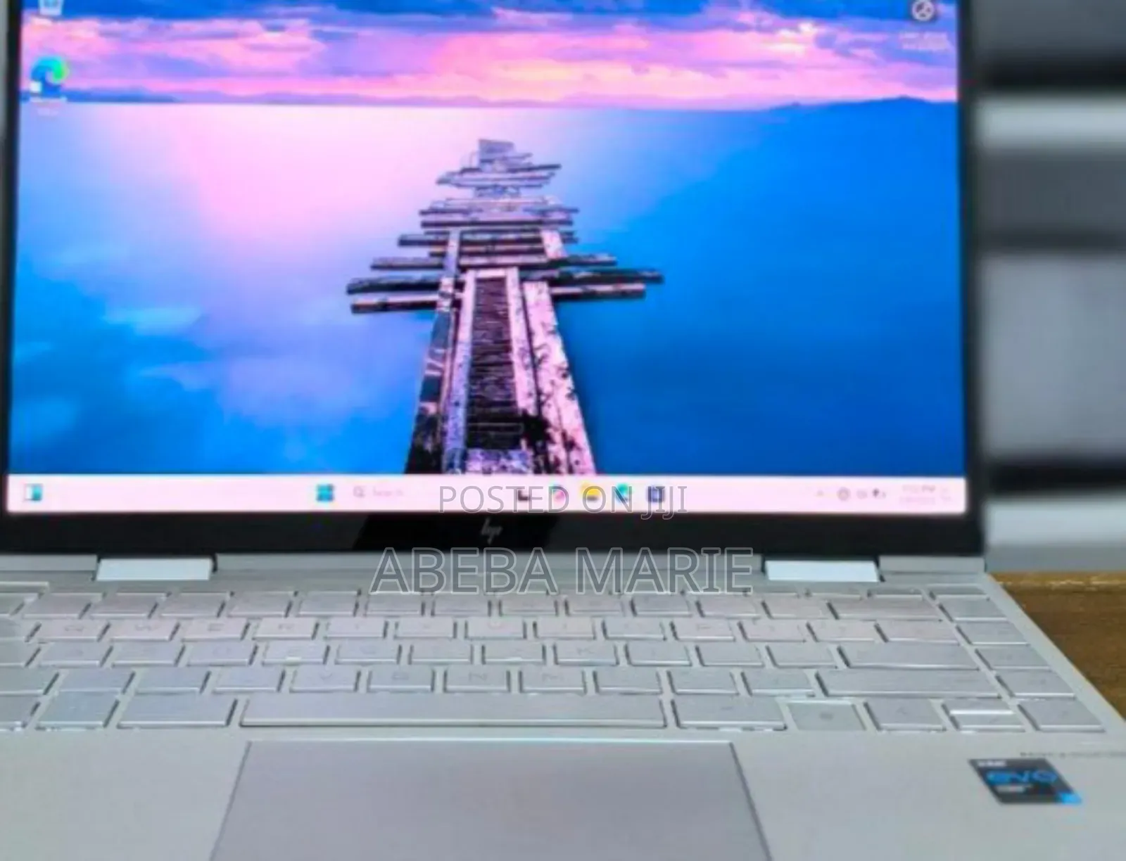 New Laptop HP Envy X360 8GB Intel Core I7 SSD 512GB