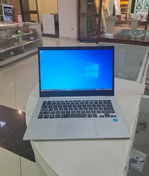 New Laptop Samsung 4GB Intel Pentium SSD 128GB