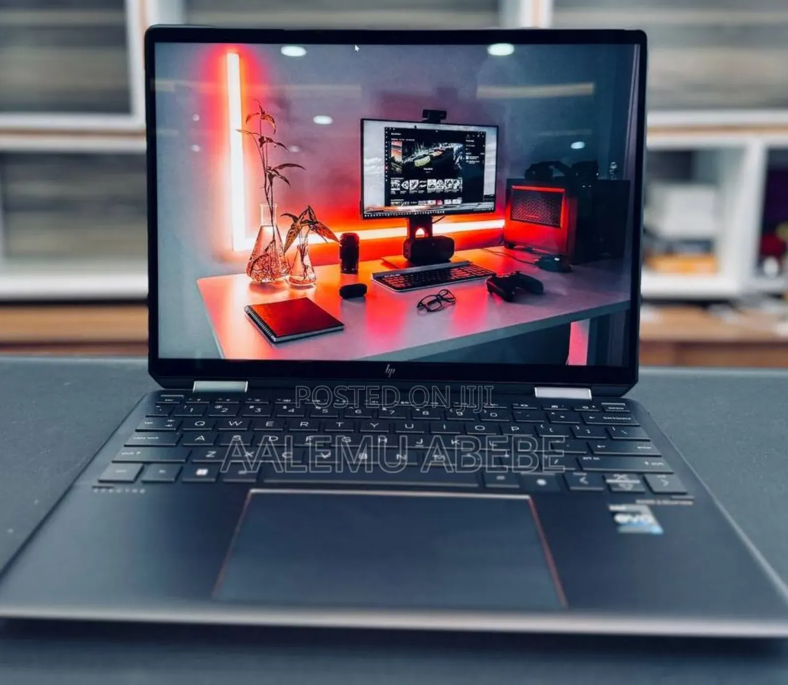 New Laptop HP Spectra 13 16GB Intel Core I7 SSD 1T