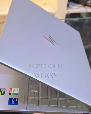 New Laptop HP Envy 13 16GB Intel Core I7 SSD 512GB