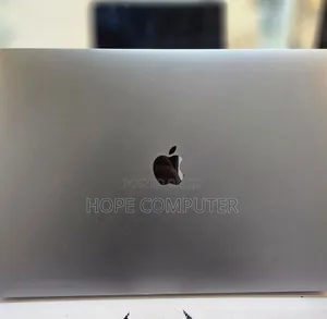 New Laptop Apple MacBook Pro 16GB Intel Core I7 SSD 512GB