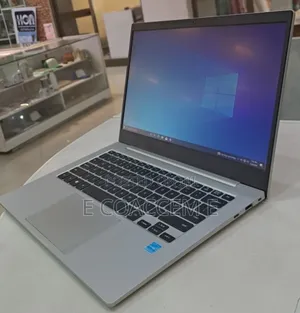 Laptop Samsung 4GB Qualcomm Snapdragon X Plus SSD 128GB