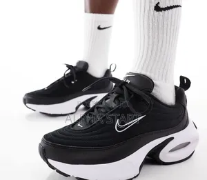 Photo - Nike Air Max Portal
High Master Quality Sneakers for Man's