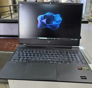 New Laptop HP Victus 16 16GB AMD Ryzen 7 SSD 1T