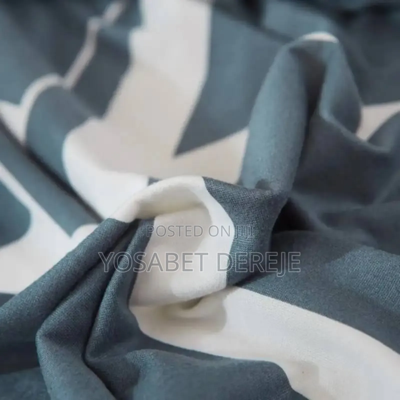 ቆንጆ Sofa Cover