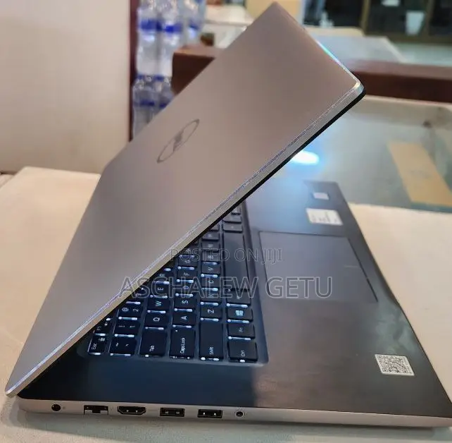 New Laptop Dell Inspiron 15 16GB Intel Core I7 SSD 256GB