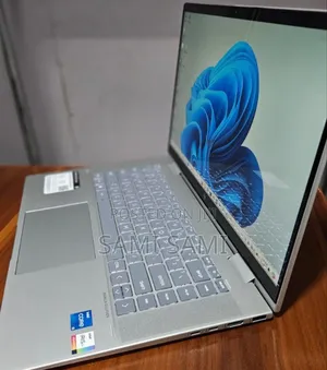 New Laptop HP Envy X360 8GB Intel Core I5 SSD 512GB