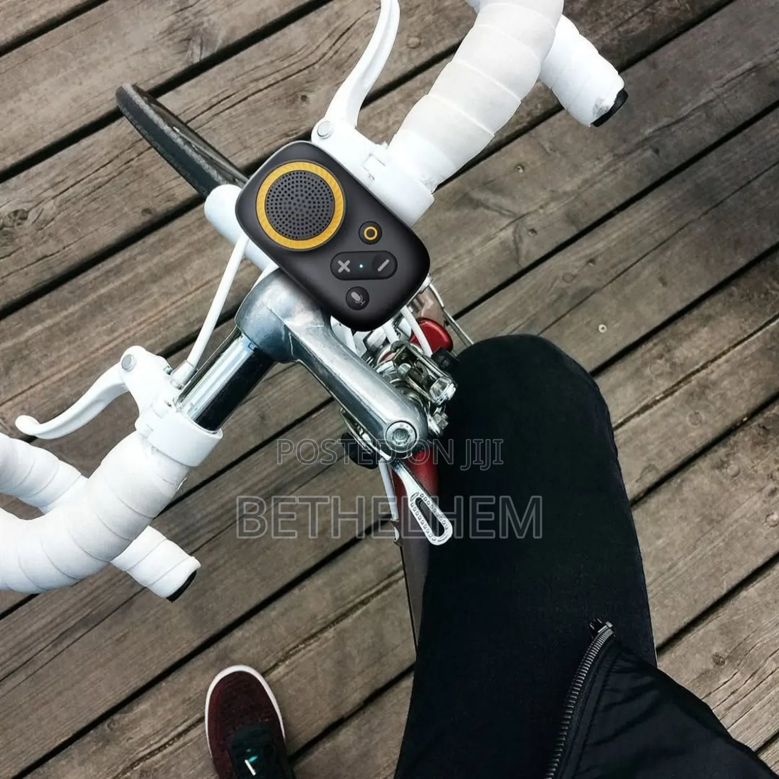 Green Lion Pulse Wear Bluetooth Speaker Built-in Microphone