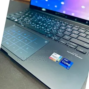 New Laptop Asus ZenBook 13 UX331UN 16GB Intel Core I7 SSD 512GB