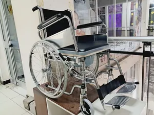 Toilet Wheelchair4wheelchair8wheelchair5wheelchair5wheelchai