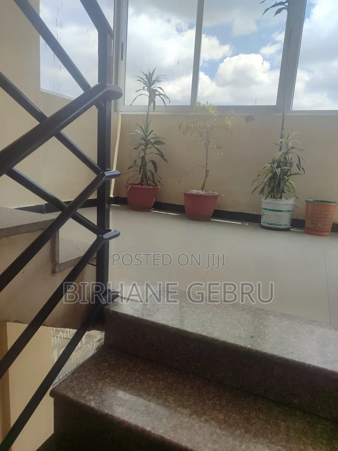 Apartiment Rent for Office