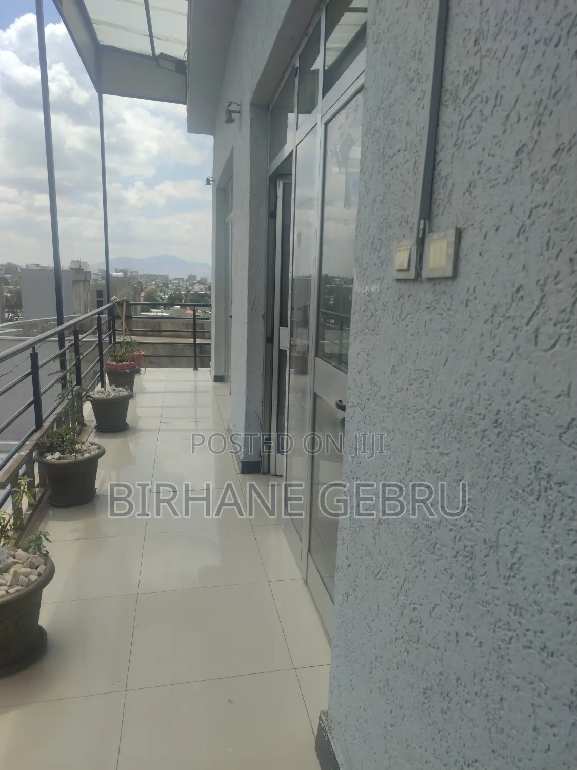 Apartiment Rent for Office