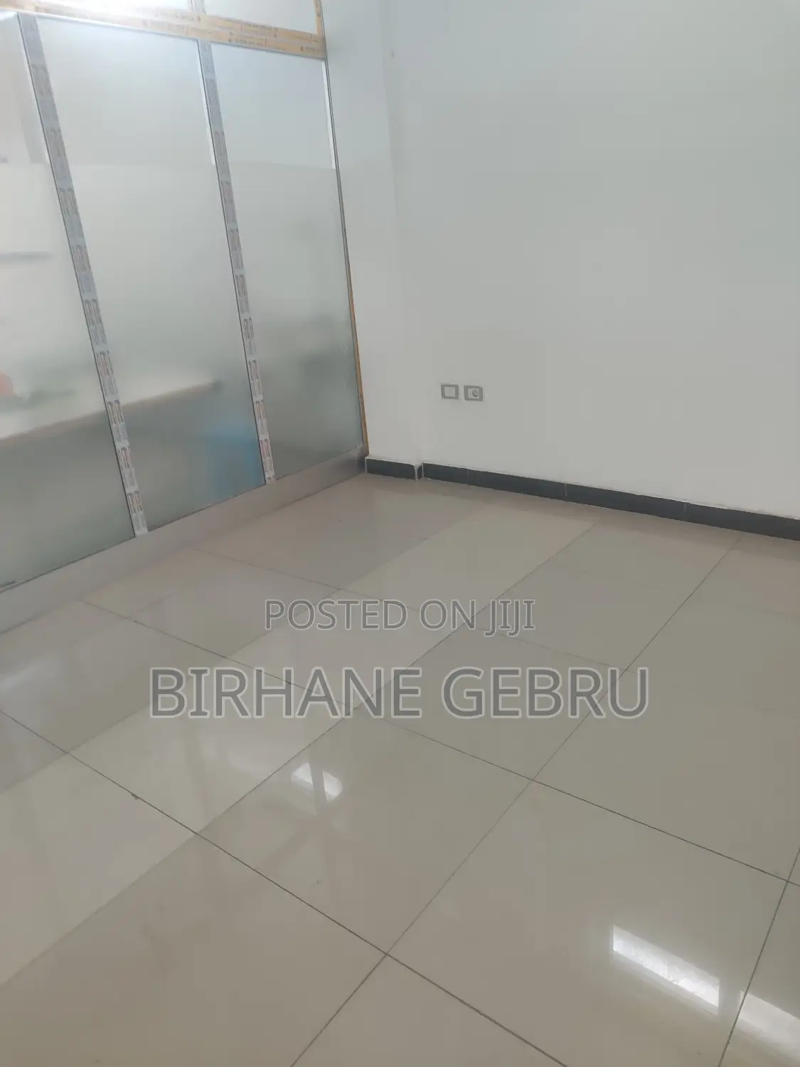 Apartiment Rent for Office