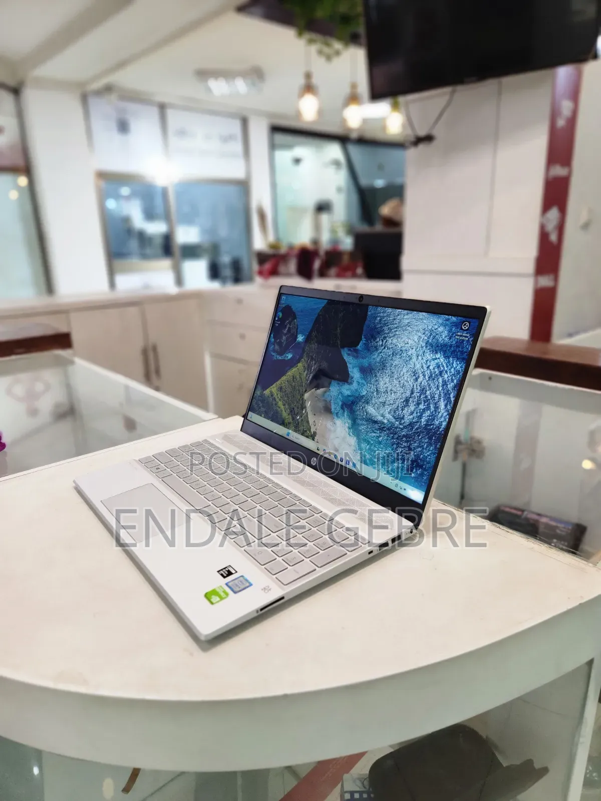 New Laptop HP Pavilion 15 8GB Intel Core I5 HDD+SSD 1T