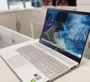 New Laptop HP Pavilion 15 8GB Intel Core I5 SSD 128GB