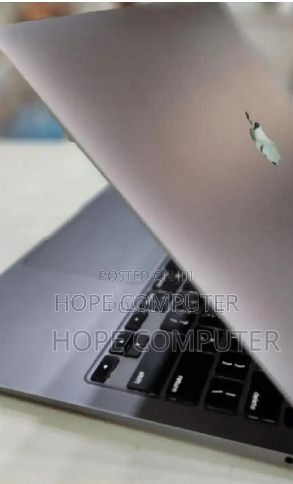 New Laptop Apple MacBook Air 2020 8GB Intel Core i3 SSD 256GB